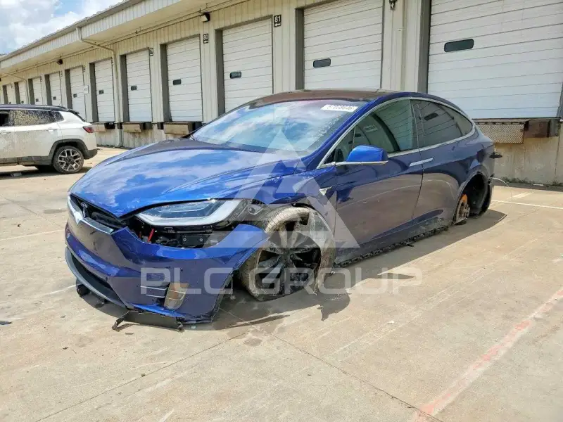 2020 Tesla Model X фото