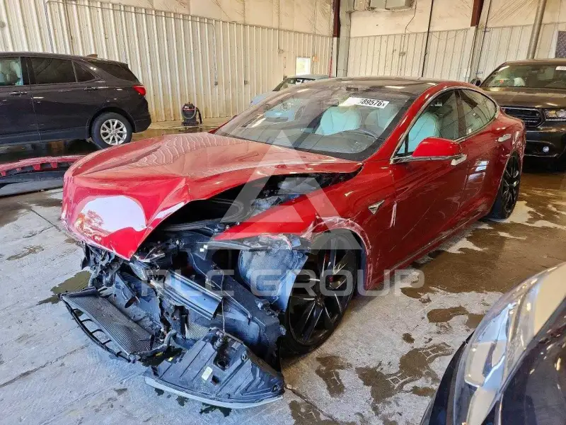 2020 Tesla Model S photo
