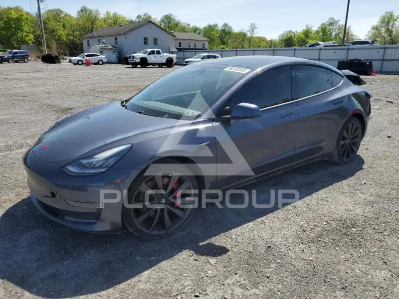 2020 Tesla Model 3 фото