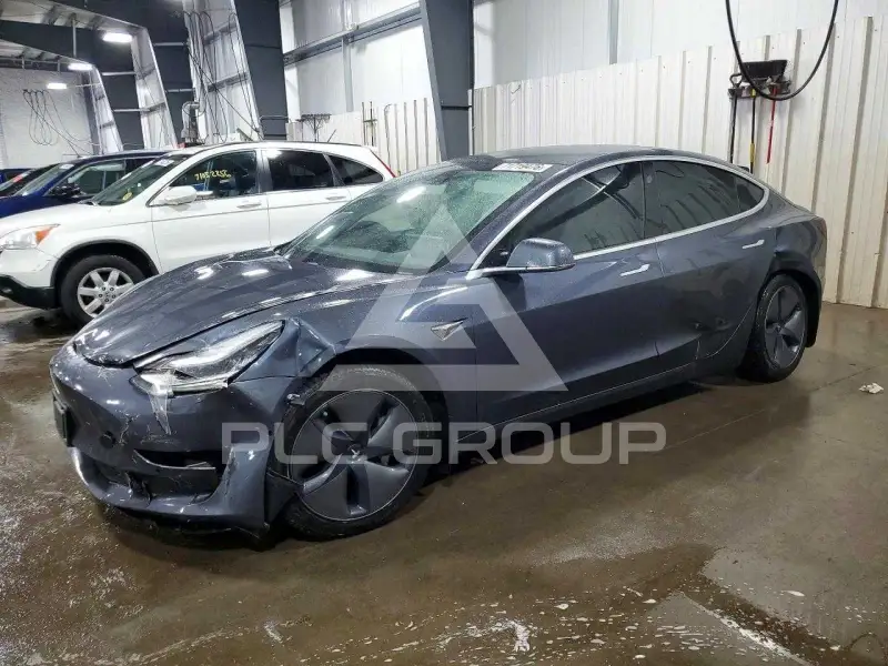 2020 Tesla Model 3 фото