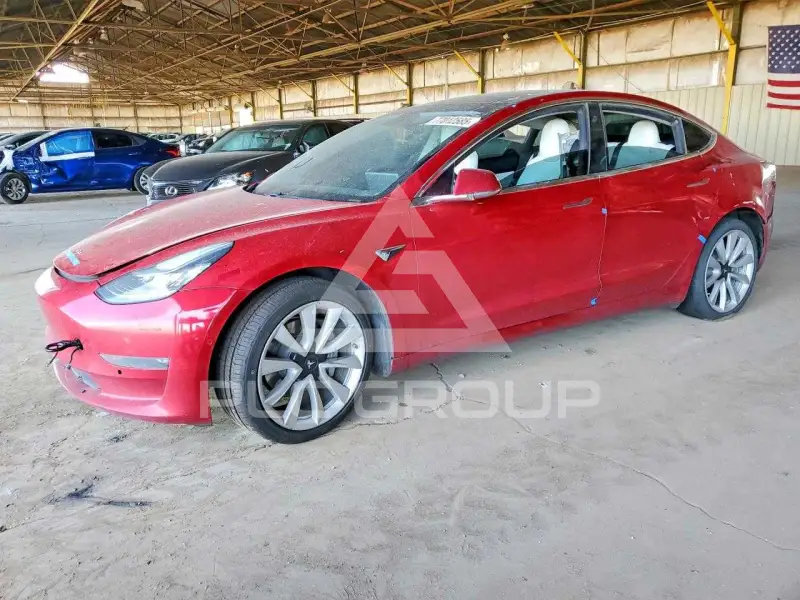 2020 Tesla Model 3 фото