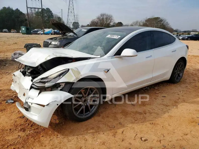 2020 Tesla Model 3 photo