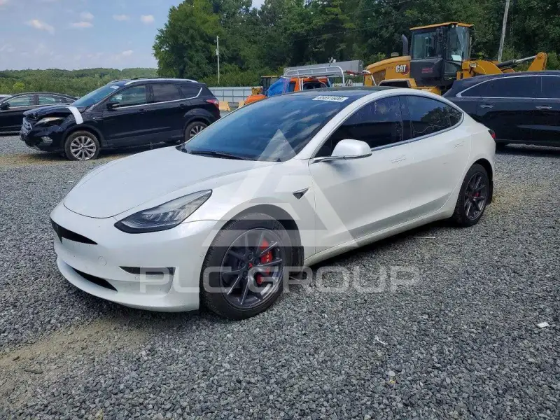 2020 Tesla Model 3 photo
