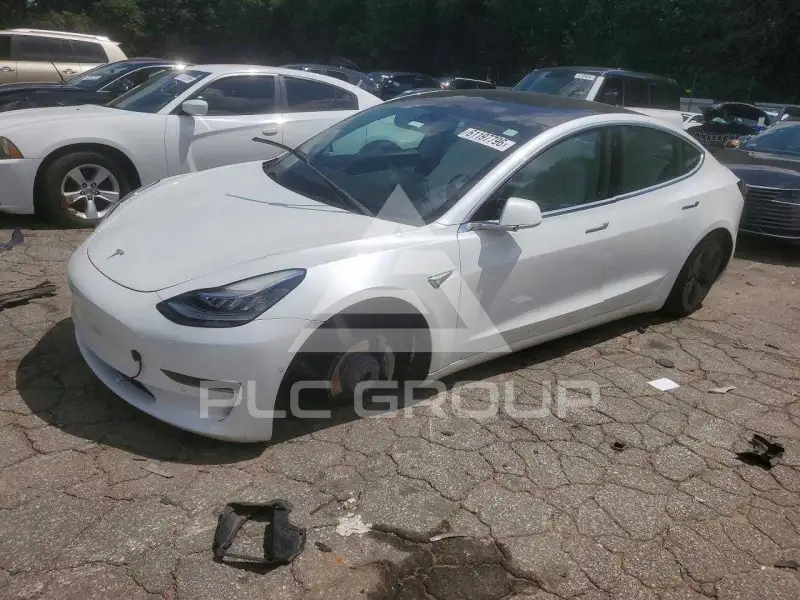2020 Tesla Model 3 фото