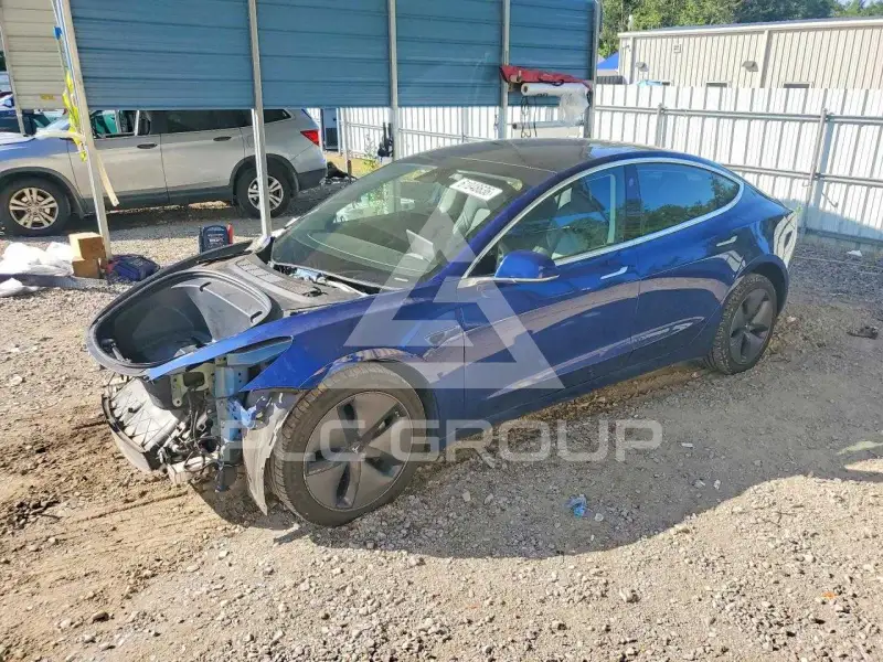 2020 Tesla Model 3 photo