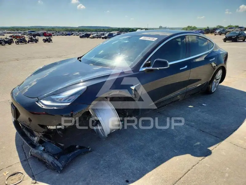 2020 Tesla Model 3 фото