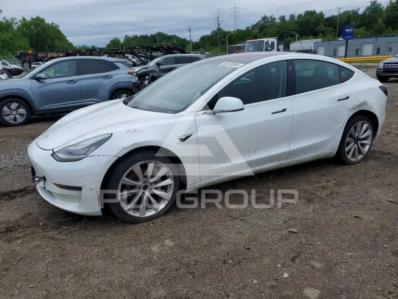 2020 Tesla Model 3 photo
