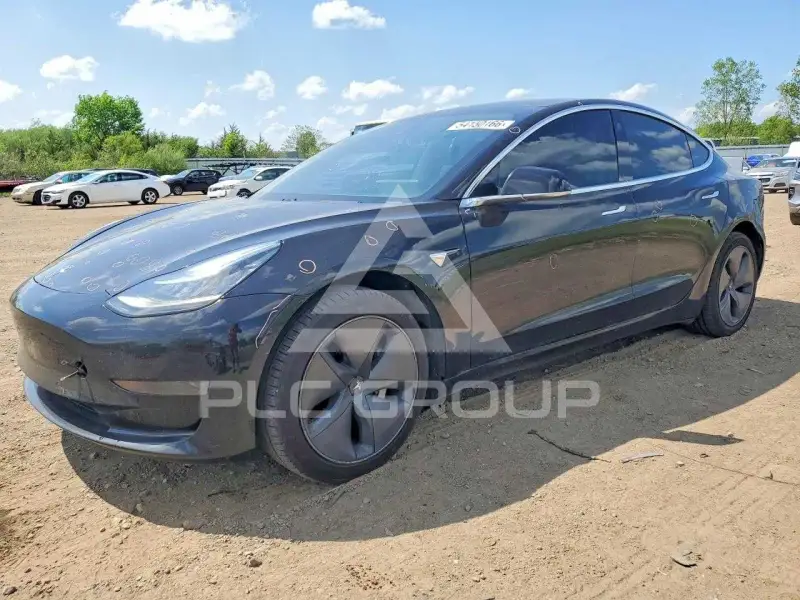 2020 Tesla Model 3 фото