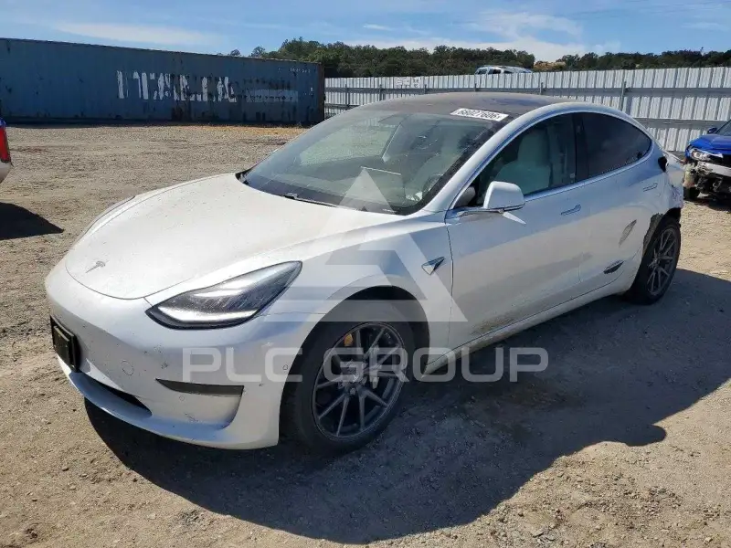 2020 Tesla Model 3 photo