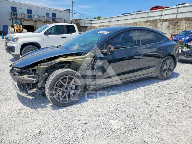 2020 Tesla Model 3 фото