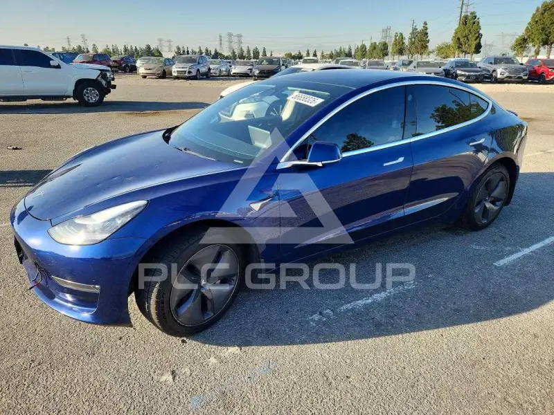 2020 Tesla Model 3 photo
