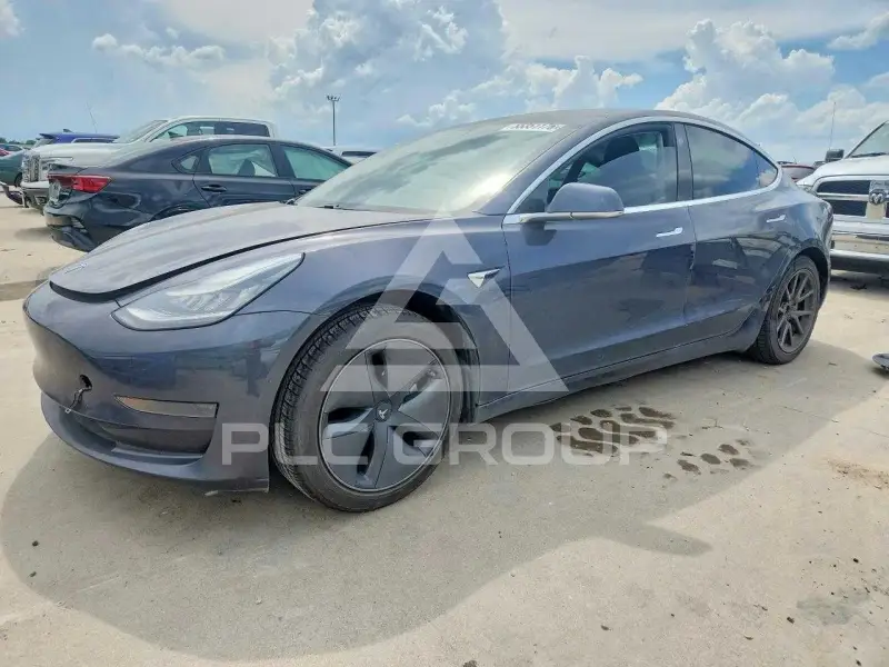2020 Tesla Model 3 photo