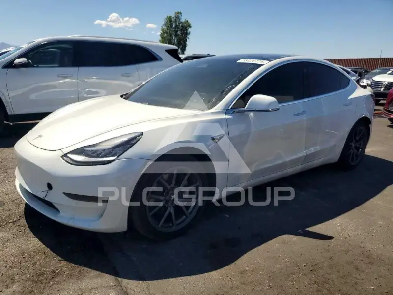 2020 Tesla Model 3 photo