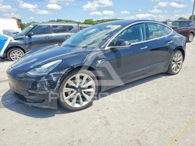 2020 Tesla Model 3 фото