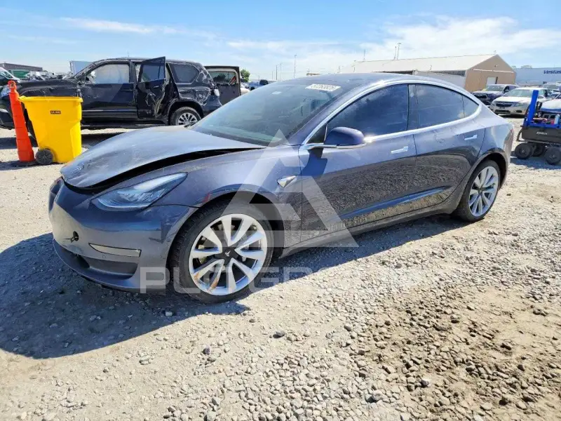 2020 Tesla Model 3 photo