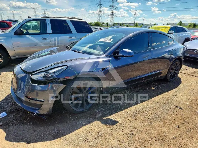 2020 Tesla Model 3 фото