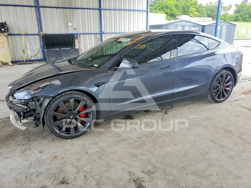 2020 Tesla Model 3 photo