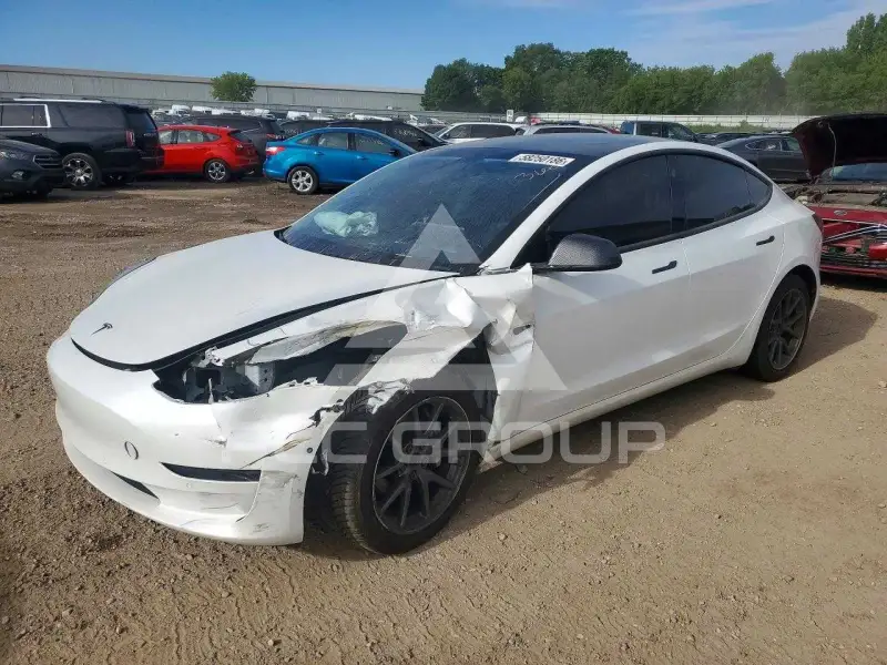 2020 Tesla Model 3 фото