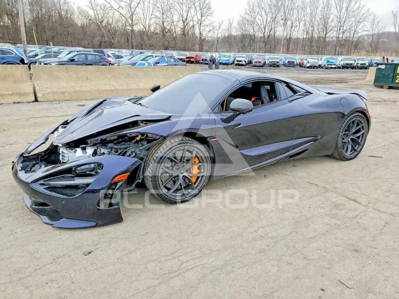 2020 McLaren  фото