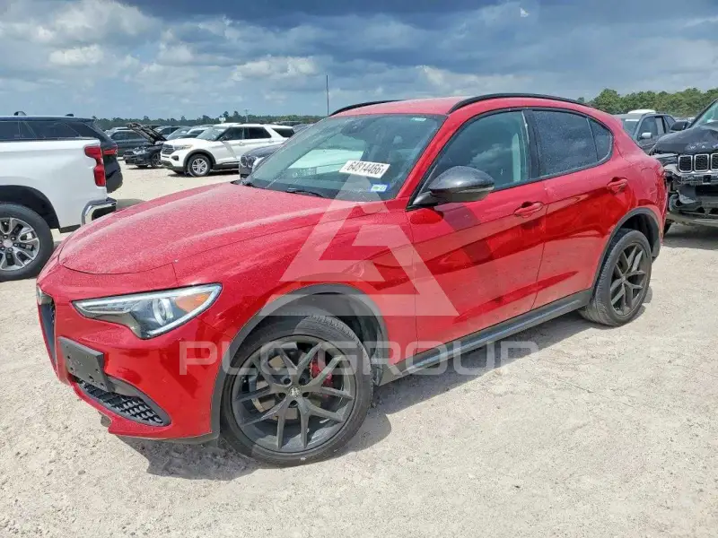2020 Alfa Romeo Stelvio фото