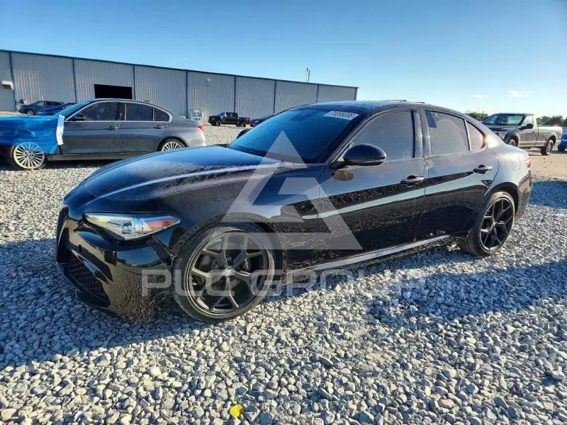 2020 Alfa Romeo Giulia фото