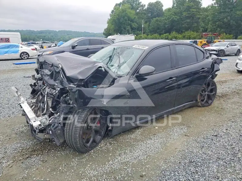 2020 Alfa Romeo Giulia фото