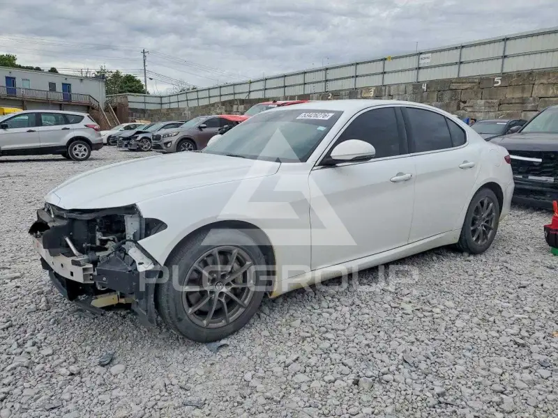 2020 Alfa Romeo Giulia фото