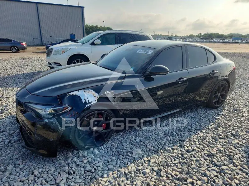 2020 Alfa Romeo Giulia фото
