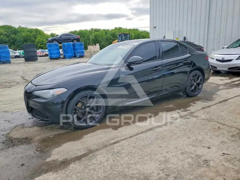 2020 Alfa Romeo Giulia photo