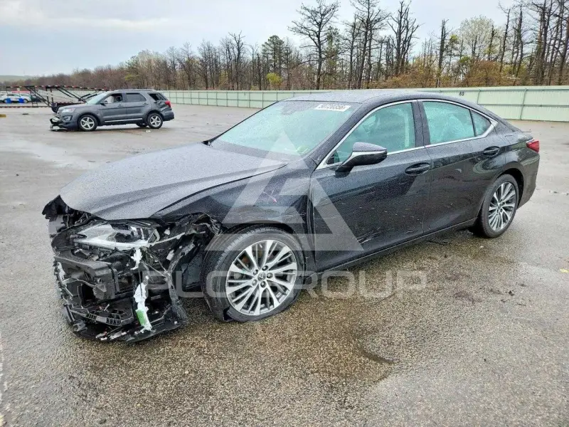 2020 Lexus ES350 фото