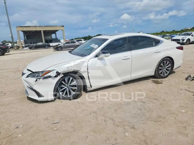 2020 Lexus ES350 фото