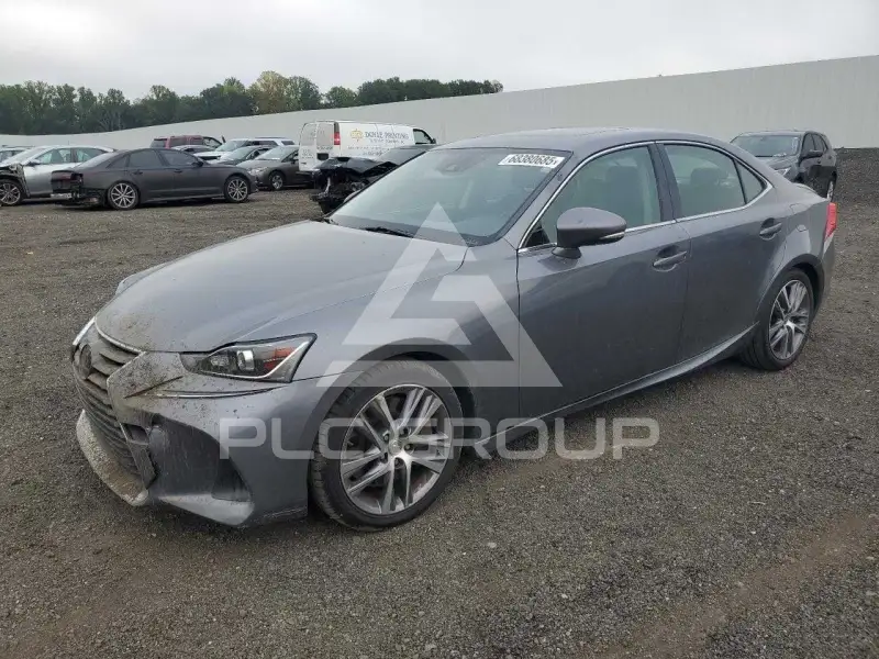 2020 Lexus IS фото