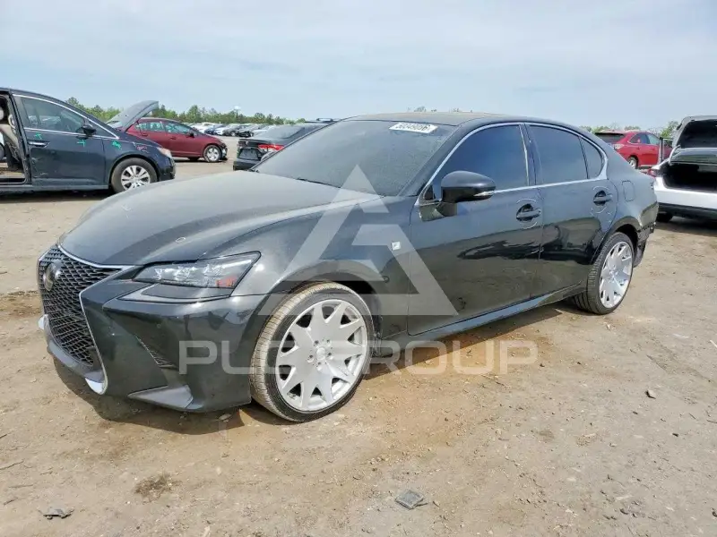 2020 Lexus GS350 photo