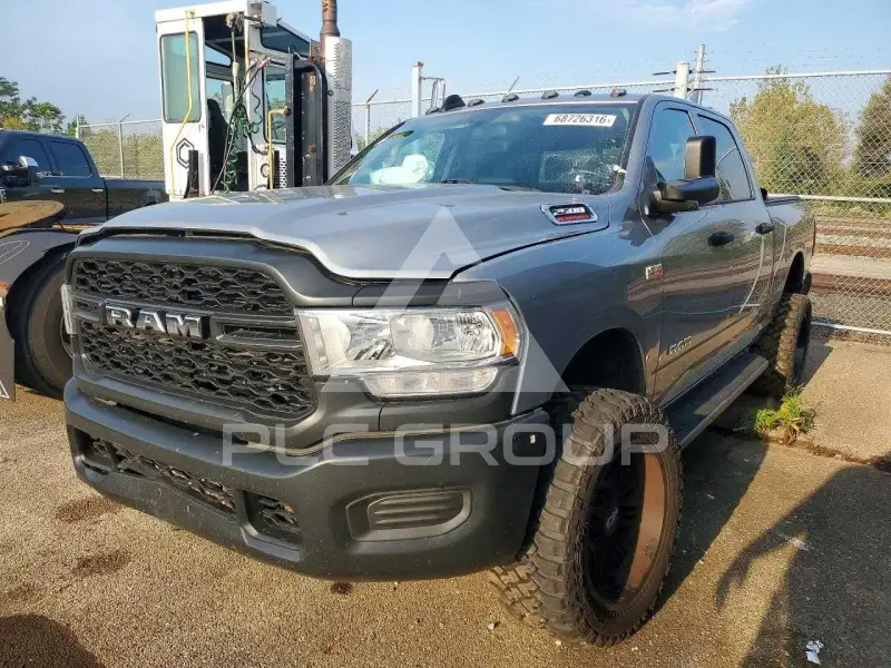 2020 RAM 2500 photo