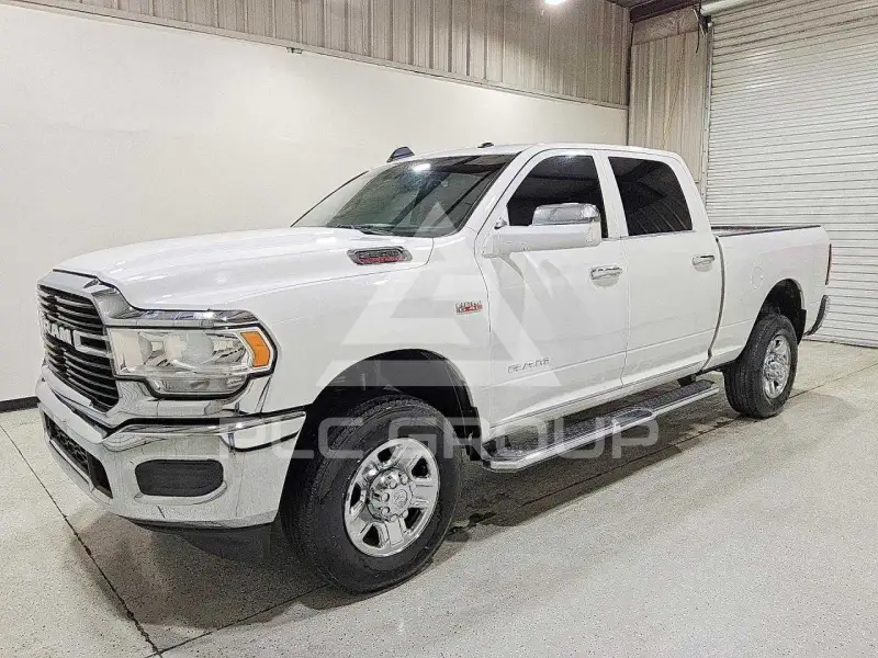 2020 RAM 2500 photo