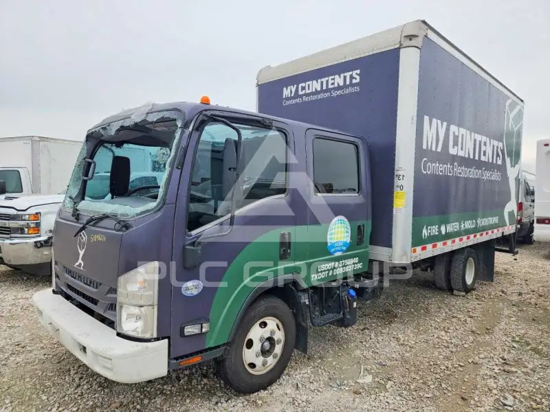 2020 Isuzu NPR фото