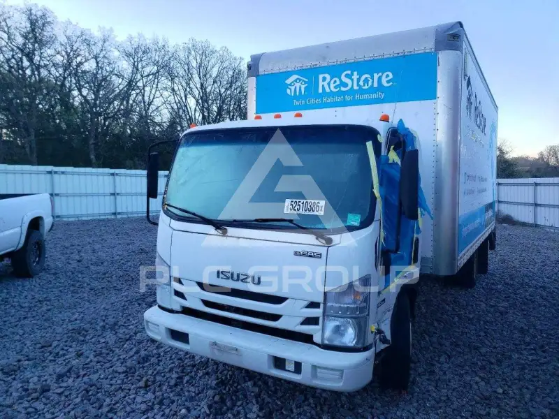 2020 Isuzu NPR фото