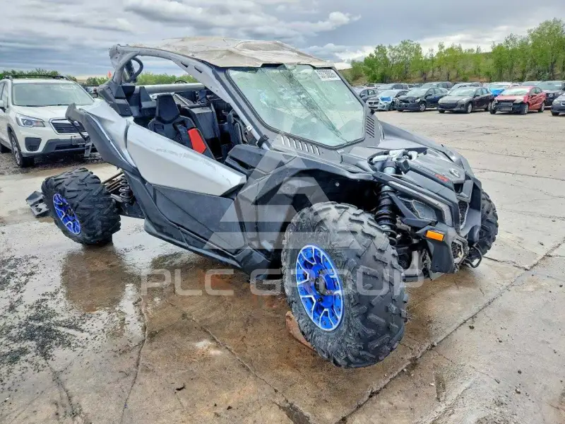 2020 Can-AM Sidebyside photo