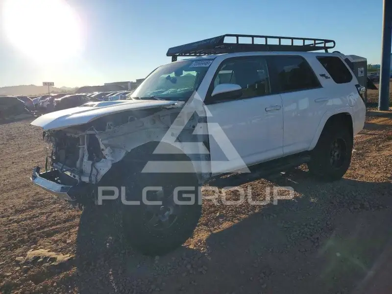 2020 Toyota 4 RUNNER photo