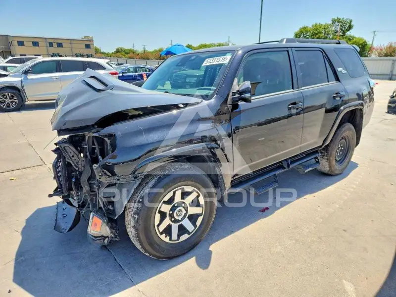 2020 Toyota 4 RUNNER фото