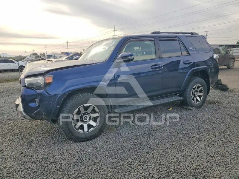 2020 Toyota 4 RUNNER фото