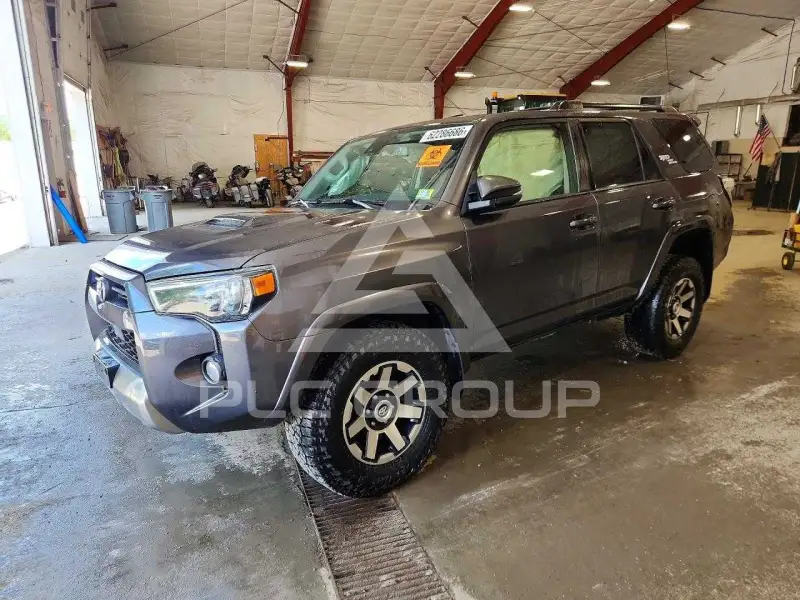 2020 Toyota 4 RUNNER фото
