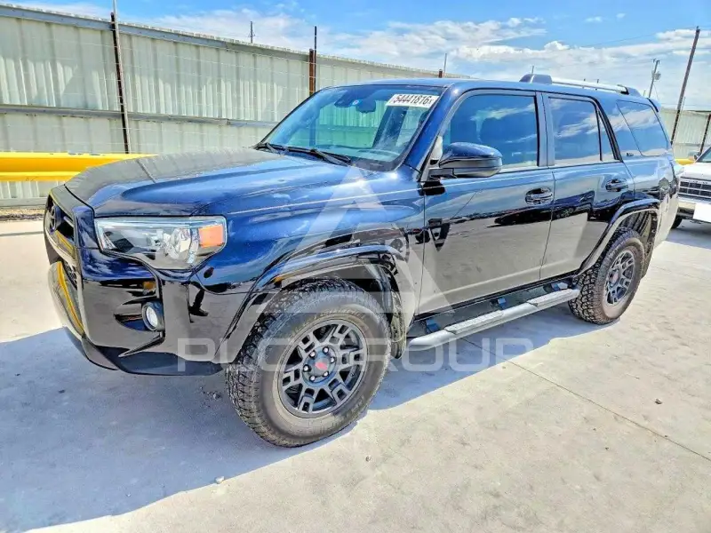 2020 Toyota 4 RUNNER photo