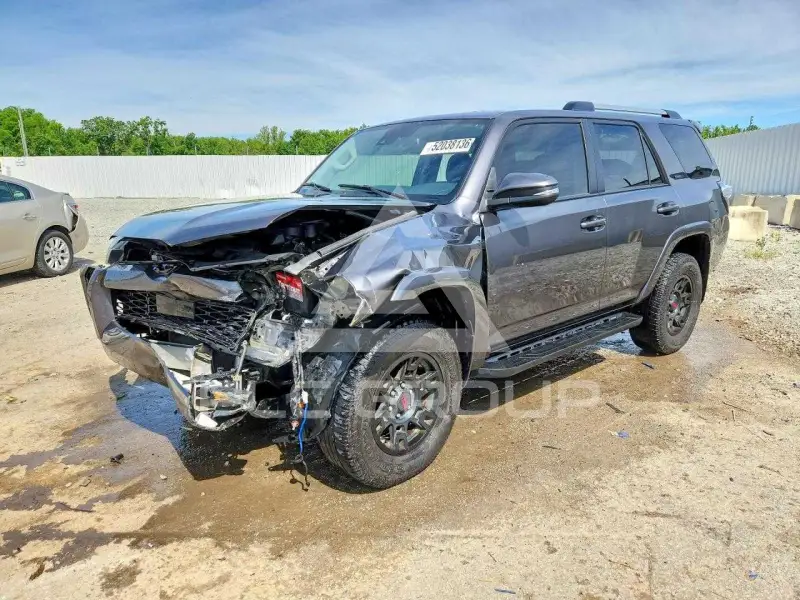 2020 Toyota 4 RUNNER фото