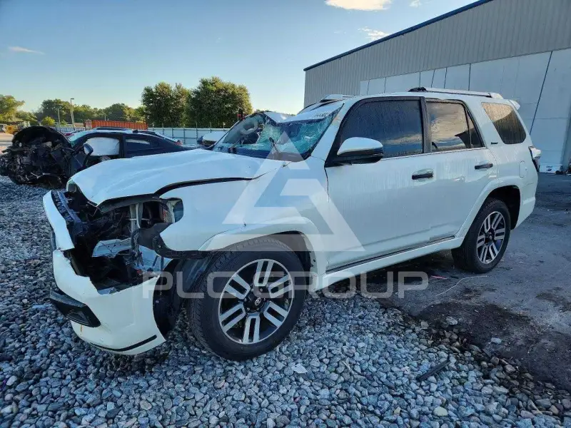 2020 Toyota 4 RUNNER фото