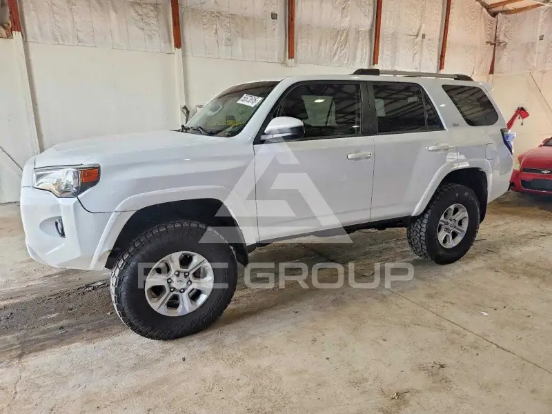 2020 Toyota 4 RUNNER фото