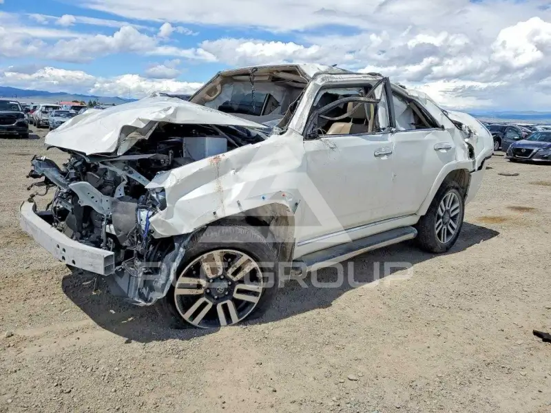 2020 Toyota 4 RUNNER фото