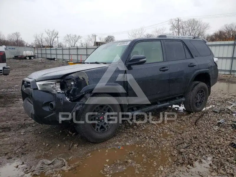 2020 Toyota 4 RUNNER фото