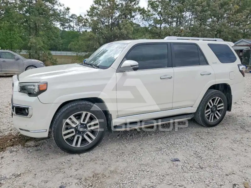 2020 Toyota 4 RUNNER фото