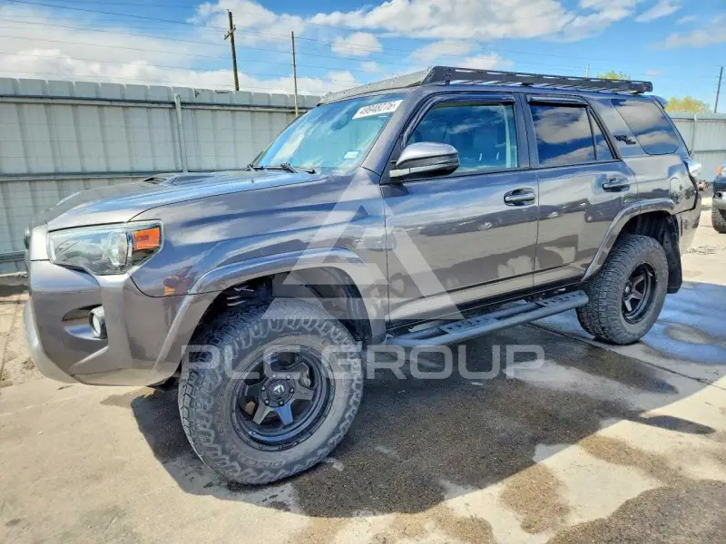 2020 Toyota 4 RUNNER фото